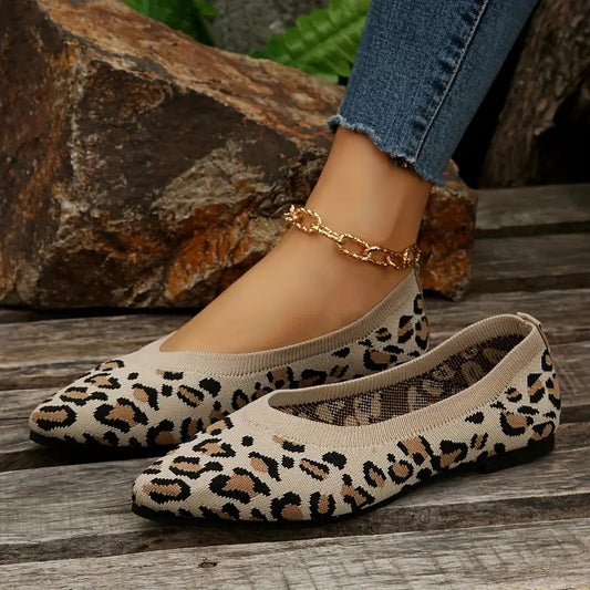 Feline Leopard Print Pointed Toe Slip-On Flats